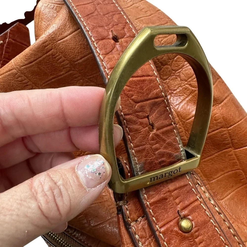 Margot Alexandra Stirrup Leather Hobo Bag, Brown